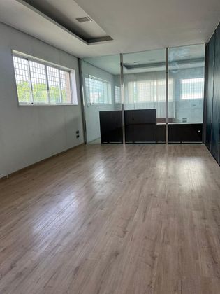 Foto 2 de Oficina en venda a El Higuerón amb aire acondicionat i ascensor