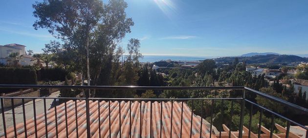 Foto 1 de Piso en venta en Añoreta Golf - Paraíso del Sol de 2 habitaciones con terraza y balcón