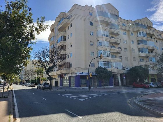 Foto 1 de Piso en venta en Parque Mediterráneo - Santa Paula de 4 habitaciones con terraza y piscina