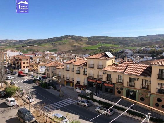Foto 1 de Pis en venda a Alhama de Granada de 4 habitacions amb balcó