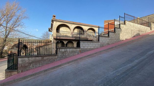 Foto 2 de Xalet en venda a Benalúa de las Villas de 3 habitacions amb terrassa i piscina