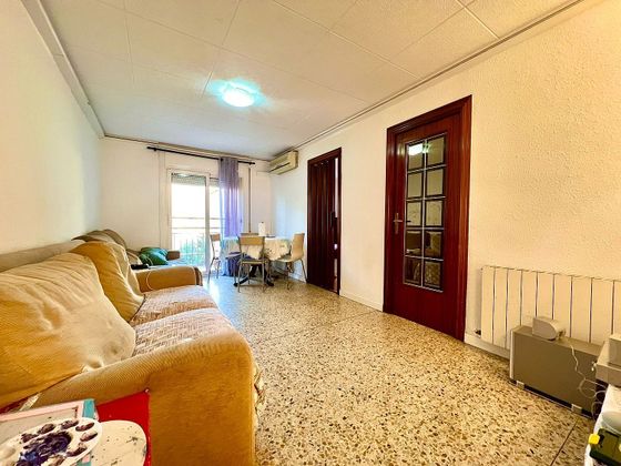 Foto 2 de Venta de piso en Font Pudenta – Can Sant Joan de 3 habitaciones con balcón y aire acondicionado