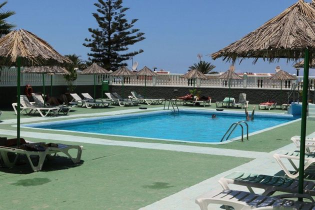 Foto 2 de Estudi en venda a Costa Adeje amb terrassa i piscina