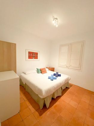 Foto 2 de Pis en lloguer a La Sagrada Família de 3 habitacions amb mobles i aire acondicionat