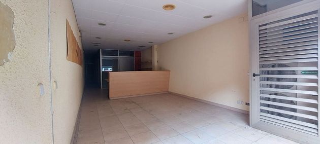 Foto 2 de Venta de oficina en calle Figueres de 116 m²