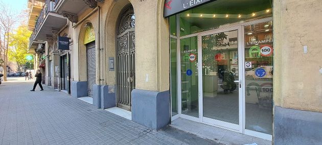 Foto 1 de Local en venda a calle De Aragón de 84 m²