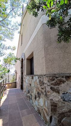 Foto 2 de Xalet en venda a Torrelles de Llobregat de 3 habitacions amb terrassa i piscina