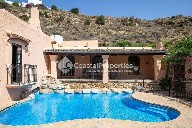 Foto 2 de Casa rural en venda a avenida De Cortijo Grande de 5 habitacions amb terrassa i piscina