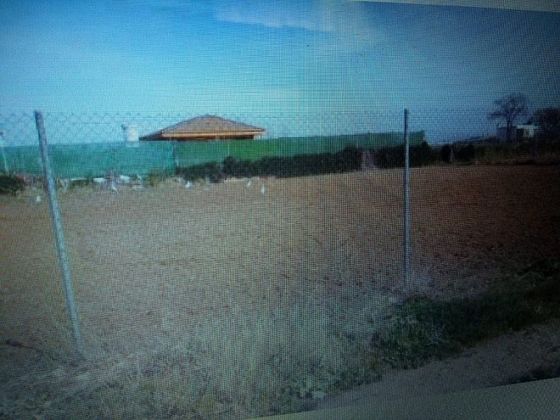 Foto 2 de Venta de terreno en Palacios y Villafranca (Los) de 2300 m²