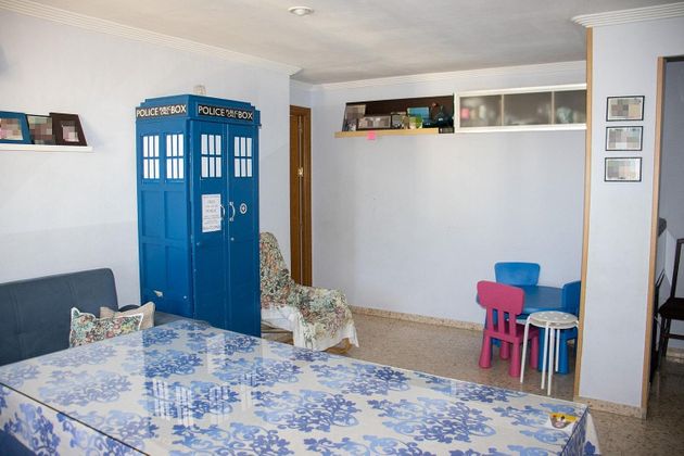 Foto 1 de Venta de piso en Torreblanca de 3 habitaciones con aire acondicionado
