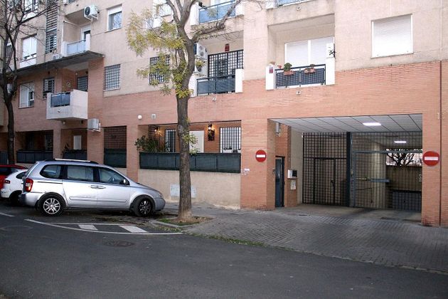 Foto 2 de Venta de garaje en El Cano - Los Bermejales de 22 m²