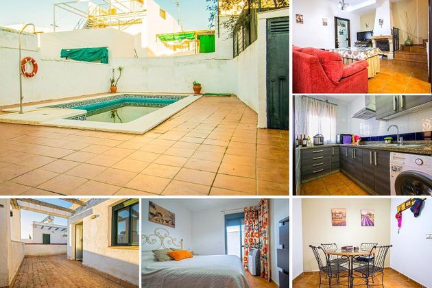 Foto 1 de Casa en venda a Villamanrique de la Condesa de 2 habitacions amb terrassa i piscina