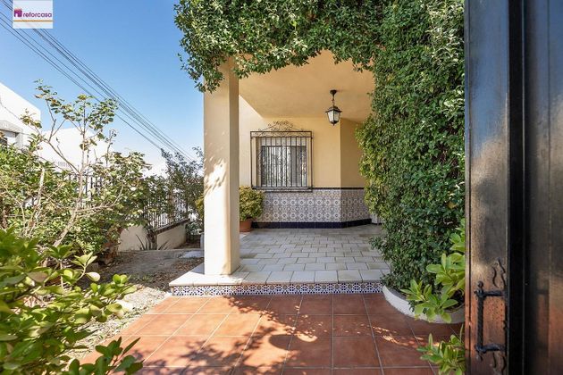 Foto 2 de Casa en venta en avenida Andalucía de 6 habitaciones con terraza y piscina