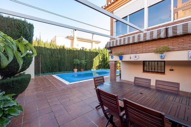 Foto 2 de Venta de casa en calle Cigüeña de 3 habitaciones con terraza y piscina