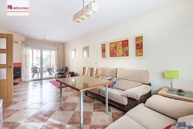 Foto 1 de Casa en venda a calle Creta de 5 habitacions amb terrassa i piscina