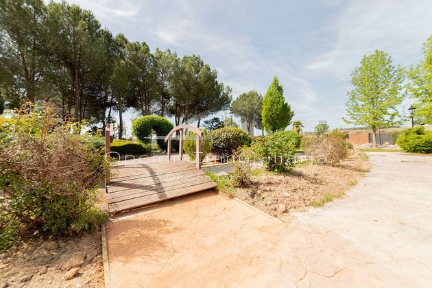 Foto 2 de Xalet en venda a Dehesa Vieja - Puente Cultural de 5 habitacions amb terrassa i jardí