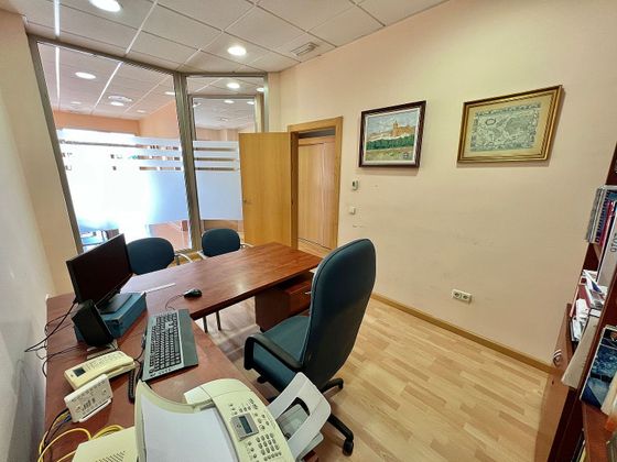 Foto 1 de Alquiler de oficina en calle Alcalde Muñoz de 60 m²