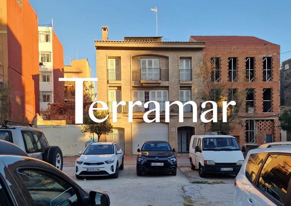 Foto 2 de Venta de chalet en El Cabanyal- El Canyamelar de 6 habitaciones con terraza y garaje