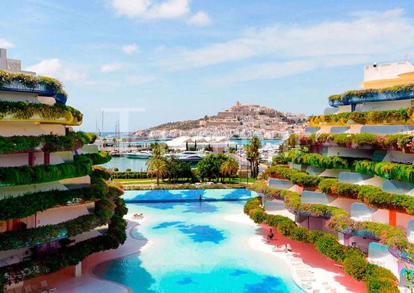 Foto 1 de Àtic en venda a calle Las Boas de 2 habitacions amb terrassa i piscina