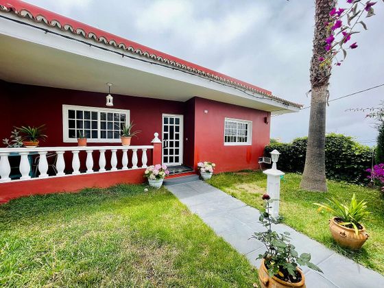 Foto 2 de Xalet en venda a Guancha (La) de 4 habitacions amb terrassa i garatge