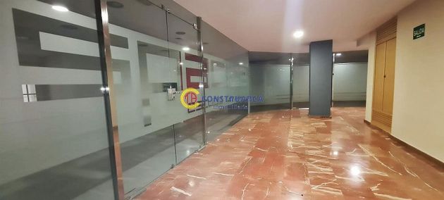 Foto 2 de Oficina en alquiler en Patrocinio - Nueva Talavera de 90 m²