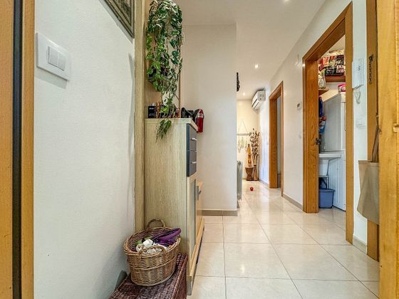 Foto 1 de Venta de piso en calle Del Molí de Guasc de 3 habitaciones con garaje y aire acondicionado