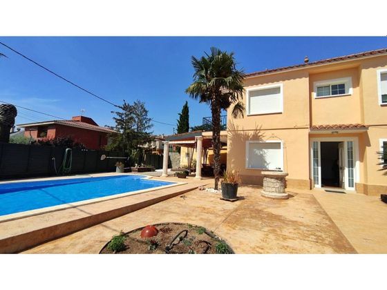 Foto 1 de Casa en venda a Valls de 4 habitacions amb terrassa i piscina