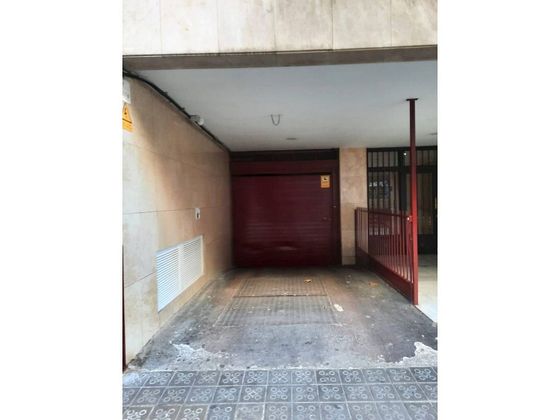 Foto 1 de Garatge en venda a calle De la Marina de 8 m²
