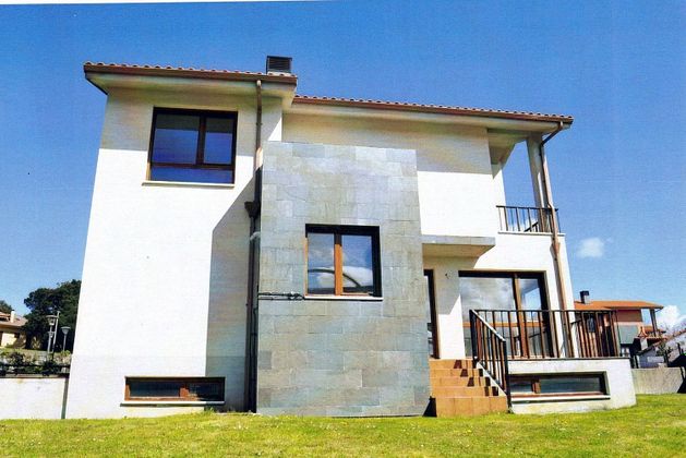 Foto 2 de Xalet en venda a Arnuero de 4 habitacions amb terrassa i garatge