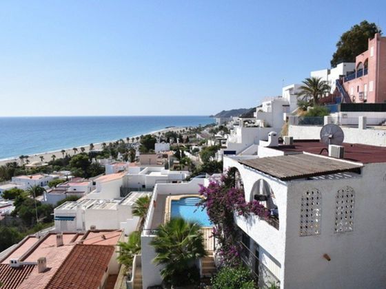 Foto 2 de Xalet en venda a calle Espana de 6 habitacions amb terrassa i piscina