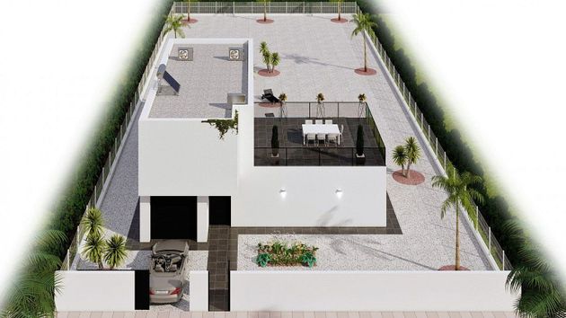 Foto 1 de Venta de chalet en calle De Cabuzana de 3 habitaciones con terraza y piscina