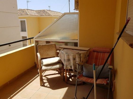 Foto 1 de Pis en venda a calle Del Ancla de 2 habitacions amb terrassa i aire acondicionat