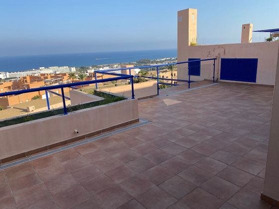 Foto 1 de Pis en venda a calle Mirador de la Marina de 2 habitacions amb terrassa i piscina