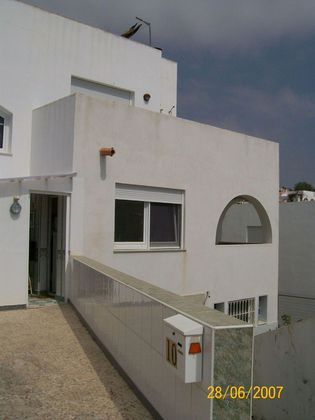 Foto 2 de Xalet en venda a calle Picasso de 7 habitacions amb terrassa i piscina