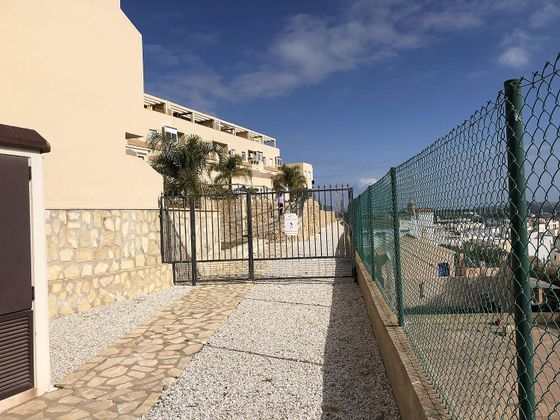 Foto 1 de Dúplex en venda a calle Los Olivos de 4 habitacions amb terrassa i piscina
