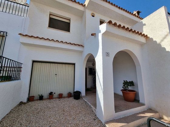 Foto 2 de Dúplex en venta en calle Cádiz de 3 habitaciones con terraza y garaje