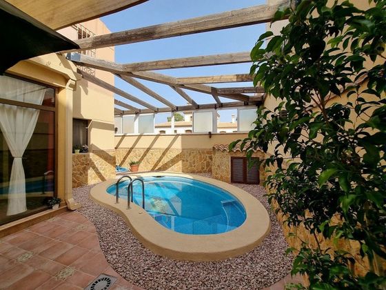 Foto 2 de Chalet en venta en calle Cádiz de 7 habitaciones con terraza y piscina