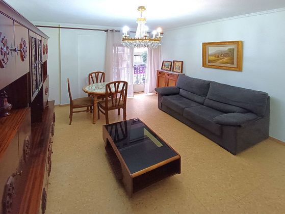 Foto 2 de Alquiler de piso en Canalejas - Gran Vía de 3 habitaciones con terraza y muebles