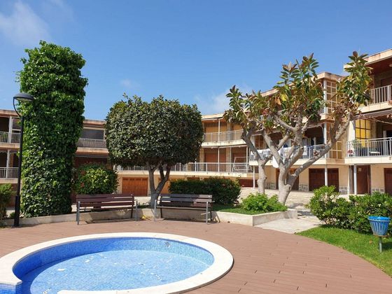 Foto 1 de Pis en venda a Centro - Santa Pola de 4 habitacions amb terrassa i piscina