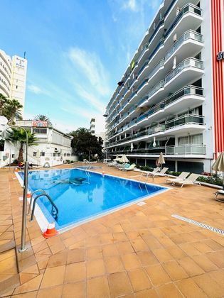 Foto 1 de Piso en venta en avenida De Tirma de 1 habitación con piscina y balcón