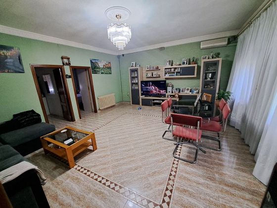 Foto 1 de Casa en venda a Malagón de 4 habitacions amb piscina i garatge