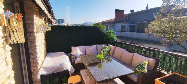Foto 1 de Pis en venda a Centro - Errenteria de 3 habitacions amb terrassa i aire acondicionat