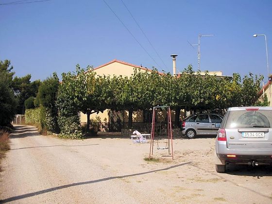 Foto 2 de Casa rural en venda a Font-Rubí de 3 habitacions amb aire acondicionat i calefacció