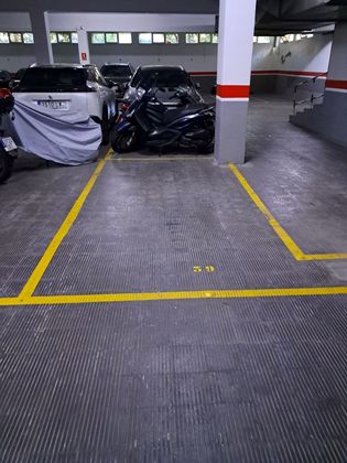 Foto 1 de Garatge en lloguer a travesía De Les Corts de 8 m²