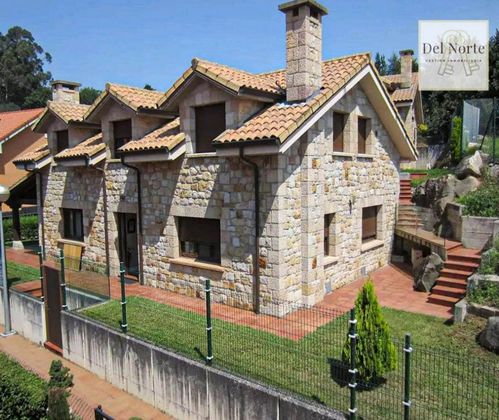 Foto 1 de Casa en venda a Oruña de 4 habitacions amb terrassa i garatge