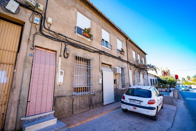 Foto 2 de Casa en venda a Beniaján de 3 habitacions amb terrassa i garatge