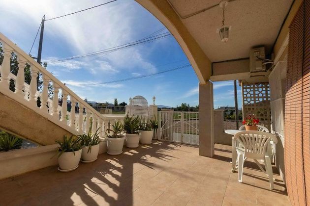 Foto 1 de Casa en venda a calle Ermita Buendía de 4 habitacions amb terrassa i aire acondicionat