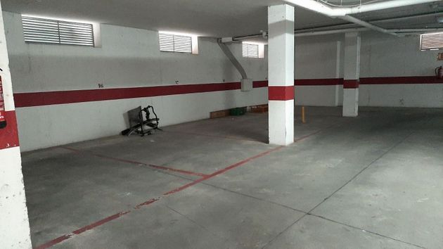 Foto 1 de Alquiler de garaje en calle Don Quijote de 11 m²