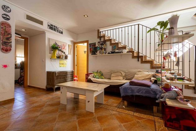 Foto 1 de Dúplex en venda a calle Levante de 3 habitacions amb terrassa i garatge