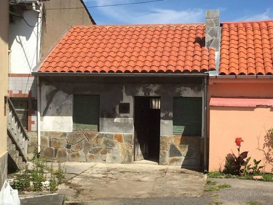 Foto 2 de Casa en venda a Muros de Nalón de 2 habitacions amb jardí
